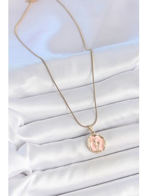 Fun And Market Buğz 316L Çelik Gold Renk Zincir Pembe Mineli Çiçek Işlemeli Portre Model Kadın Kolye - Buğz