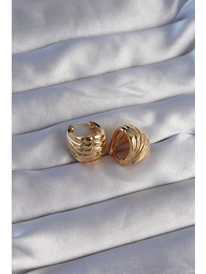 Fun And Market Buğz Pirinç Gold Renk Tırtıklı Minimal Bombeli Tasarım Küpe - Buğz