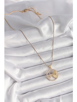 Fun And Market Buğz 316L Çelik Gold Renk Zincir Zirkon Taşlı Yıldız Işleme Madalyon Model Kadın Kolye - Buğz