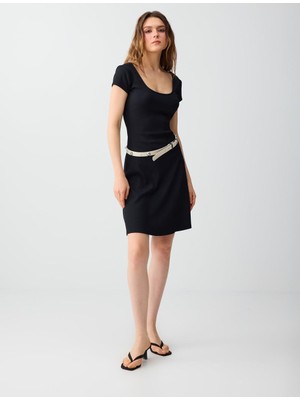 Jimmy Key Siyah Dar Kesim U Yaka Kısa Kollu Örme Mini Elbise