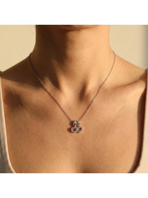 PremiumPort Renkli ve Şık Kiraz Temalı Zarif Kolye, Günlük ve Özel Kullanıma Uygun