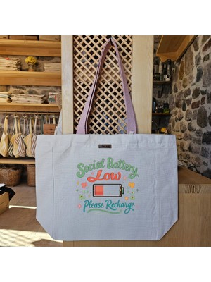 Yeşil ve Kırmızı Logo Sosyal Pil Düşük Medya Etkileşimi Modern Eğlenceli Lütfen Yenileyin Baskılı Naturel Kanvas Bez Çanta Pudra Sap Beyaz Cırt Cırtlı Suluk Tutuculu - Büyük