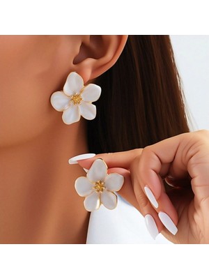 PremiumPort Renkli Çiçek Tasarımlı Kadın Küpe, Şık ve Zarif Takı