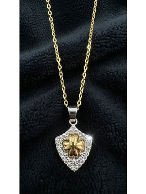 Yonca Motifli Taşlı Kolye
