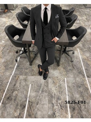 Fc Plus  Yelekli Takım Elbise