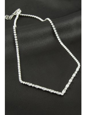 Prativas Üçgen Tamtur Zirkon Taşlı Lüks Kolye 2 mm