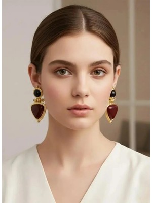 PremiumPort Gold ve Bordo Detaylı Vintage Sallantılı Kadın Küpe, Şık ve Zarif Tasarım