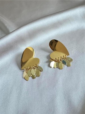 PremiumPort Parlak Altın Kaplama Kalp Tasarımlı Şık Çelik Küpe