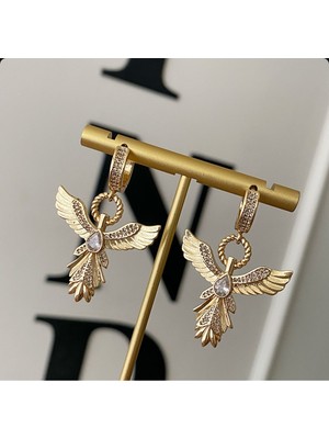 PremiumPort Parlak Altın Kaplama Kuş Tasarımlı Zarif Küpe, Şıklığa Tamamlayıcı Aksesuar