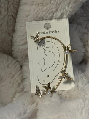 PremiumPort Şık ve Zarif Kelebek Tasarımlı Deliksiz Kıkırdak Küpesi