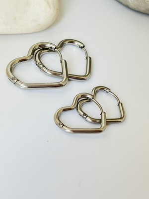 PremiumPort Ikili Çelik ve Gümüş Renk Kalp Küpe Seti, 1,5 ve 2 cm Genişliklerde