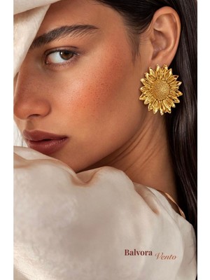 PremiumPort Şık ve Büyük Kadın Çelik Küpe, Modern ve Zarif Tasarım