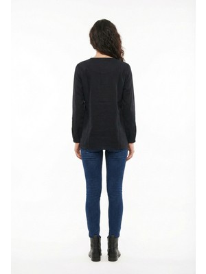 Eliş Şile Bezi Uzun Kol Nevin Nakış Detaylı V Yaka Yazlık Şile Bezi Otantik Bluz Siyah Syh