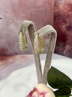 PremiumPort Kristal Yağmuru Su Yolu Damla Küpe 14K Gold, Zarif ve Işıltılı Tasarım