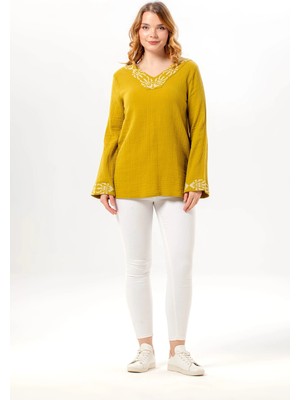 Eliş Şile Bezi Uzun Kol Nirvana V Yaka Nakışlı Yazlık Müslin Bluz Yağ Yeşili Ygysl