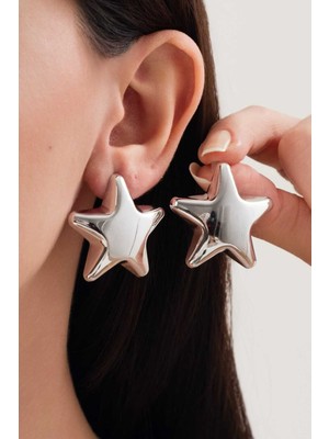 PremiumPort Büyük Yıldız Tasarımlı Kadın Küpe, Şıklığa Işık Katıyor