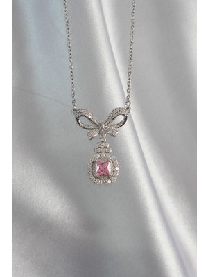 Youday Accessories 316L Çelik Gümüş Renk Fiyonk Detay Pembe Zirkon Taşlı Tektaş Kolye