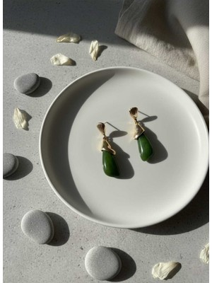 PremiumPort Yeşil Sallantılı Kadın Altın Küpe, Şık ve Zarif Takı Parçası