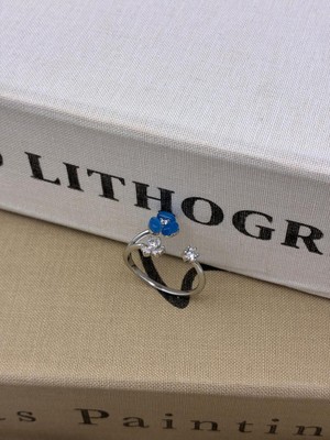 Hedef Bijuteri Gümüş Renk Mavi Çiçek Detaylı Zirkon Taşlı Ayarlanabilir Pirinç Yüzük