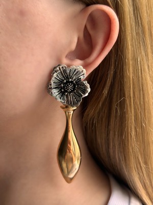 PremiumPort El Yapımı Zarif Çiçek Tasarımlı Paslanmaz Çelik Küpe