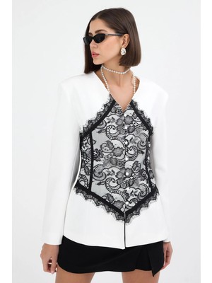 Diemmood Kadın Dantel Işlemeli Vatkalı Bel Oturtmalı Beyaz Blazer Ceket