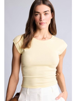DeFacto Slim Fit Bisiklet Yaka Basic Düz Modal Kısa Kollu Tişört F0685AX26SM