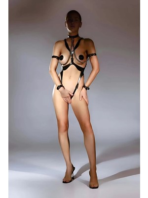 bebekokusu Ağı Açık Deri Body, Zincirli Fantazi Harness Takım - BRF1132