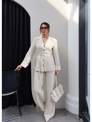 Esra Helvacı Kuşaklı Blazer Ceket Pantolon Takım