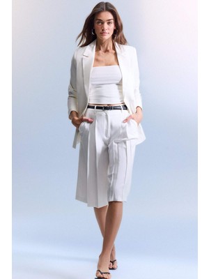 Afra x DeFacto Normal Bel Tencel Şort H4171AX26SM