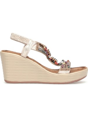 Guja 26Y155 Kadın Taşlı Dolgu Topuk Sandalet Altın