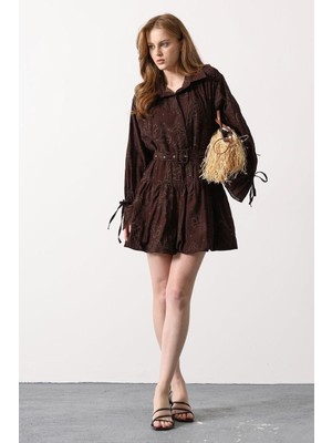 İbeeka Desenli Kahverengi Kuşak Detaylı Elbise - Kahverengi - S