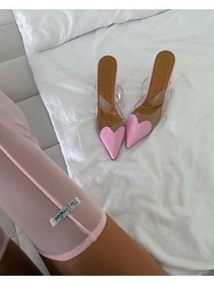 Funda Akın Mi Luz Ayakkabı Kalp Detaylı Şeffaf Bantlı Topuklu Terlik