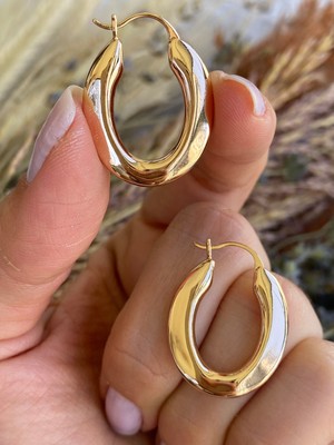 PremiumPort Şık Oval Altın Işçiliği Küçük Boy Halka Küpe