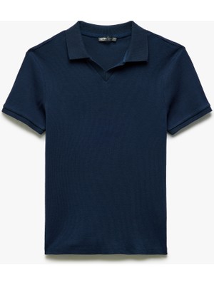 Koton Pamuklu Slim Fit Kısa Kollu V Yaka Polo Tişört