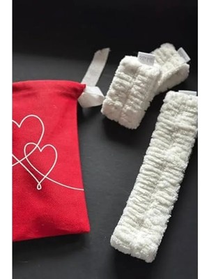 Esranın Dünyası Mikrofiber Yüz Yıkama Seti, Beyaz Saç Bandı ve Kırmızı Keseli 4 Parça