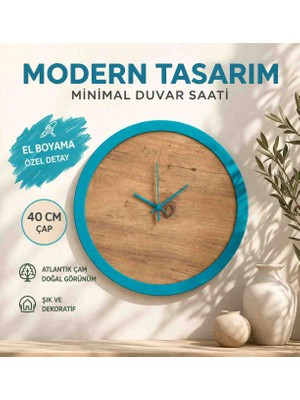 Ergeç Tasarım Minimal Duvar Saati 40 cm – Atlantik Çam Görünümlü, El Boyama Turkuaz Çerçeveli Modern Dekoratif Saat