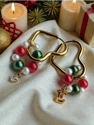 PremiumPort Yılbaşı Temalı Harf ve Kalp Detaylı Çelik Kalp Küpe