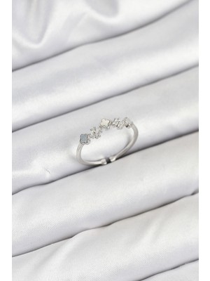 Lims Store Pirinç Gümüş Renk Minimal Yonca Detaylı Kadın Yüzük