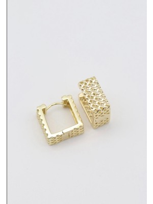 PremiumPort Altın Renk Örgü Desenli Kare Kadın Küpe, Modern ve Şık Tasarım