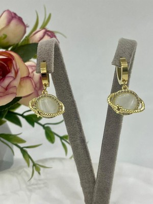 PremiumPort Şık Gezegen Tasarımlı Zarif Küpe, Eşsiz Parlaklık ve Modern Stil