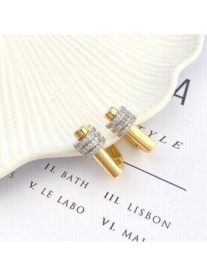 PremiumPort Zirkon Taşlı Çelik Kadın Küpe, Şık ve Zarif Tasarım, Günlük Kullanım