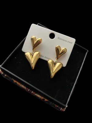 PremiumPort Altın 2'li Kalp Çelik Küpe Seti, Şık ve Zarif Tasarım