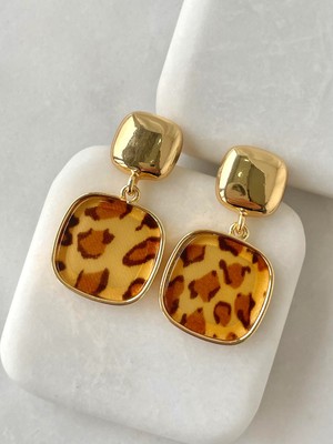 PremiumPort Leopar Desenli Sallantılı Gold Renkli Şık Küpe