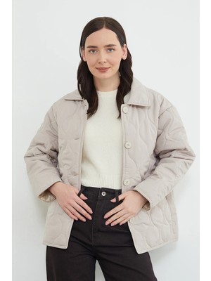 FullaModa Su Yolu Desenli Oversize Düğmeli Mont