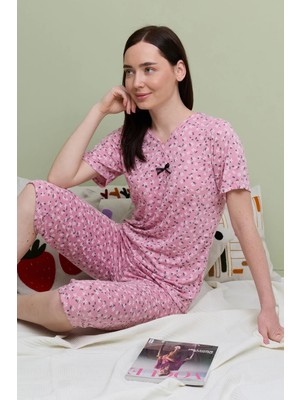 FullaModa Çiçek Desenli Kısa Kol Büyük Beden Kapri Pijama Takımı