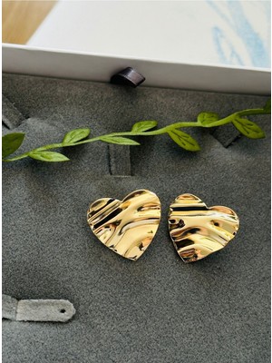 PremiumPort Şık Çelik Kalp Tasarımlı Gold Görünümlü Küpe Takımı