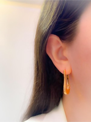 PremiumPort Şık Asimetrik Uzun Çelik Küpe, Modern ve Hafif Takı Tasarımı