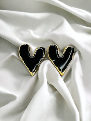 PremiumPort Şık Siyah Çelik Kalp Küpe, Modern ve Zarif Takı Tasarımı