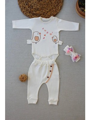 TeknoKapsül 3-6 6-9 9-12 Ay Şarkıcı Kuşlar Nakışlı Bandanalı Uzun Kollu Zıbınlı 3lü Kız Bebek Takımı Ekru