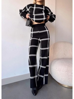 TeknoKapsül Ekoseli Triko Takım Siyahbeyaz